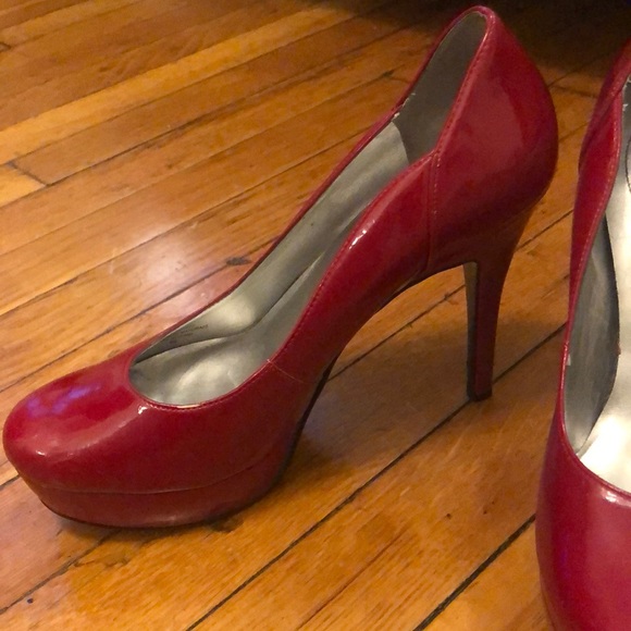 Guess Heels 👠 Vernis Red - Picture 6 of 7